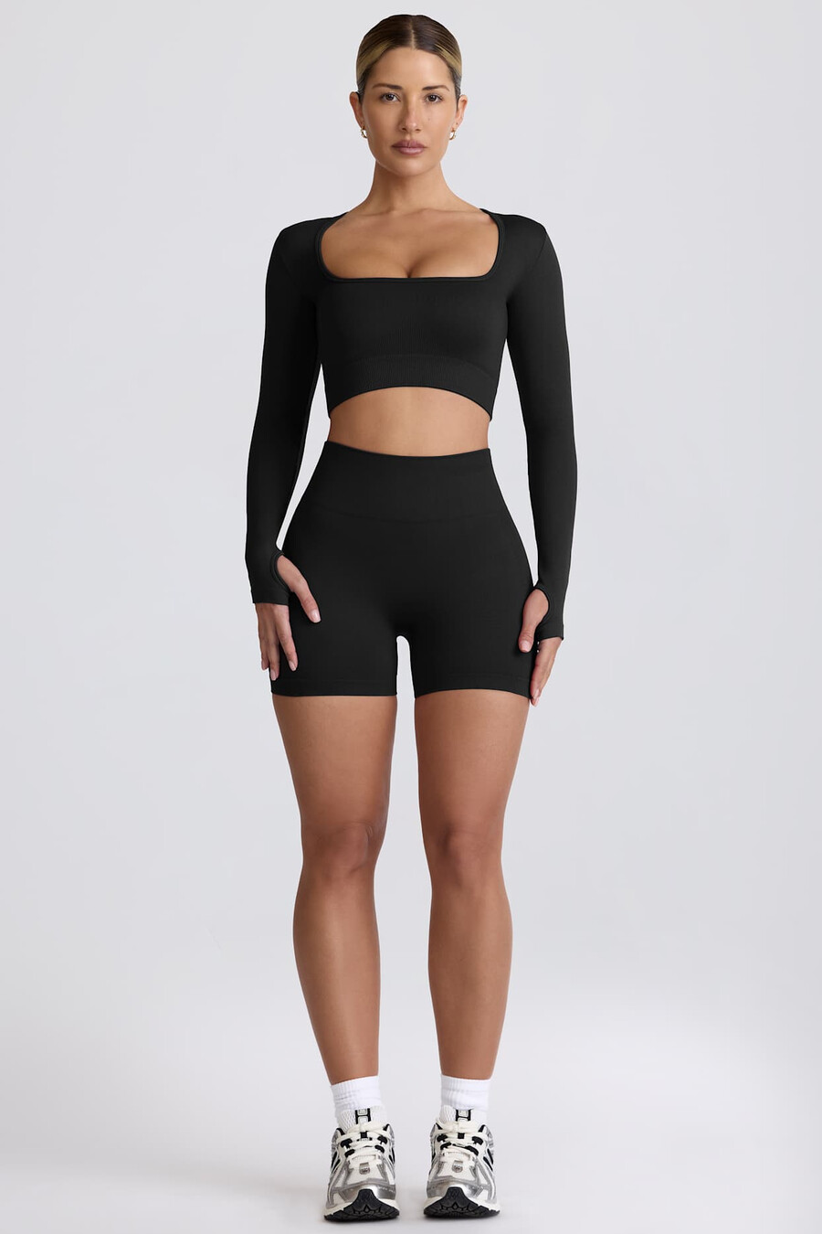 szorty mini super sculpt seamless z wysokim stanem w kolorze czarnym