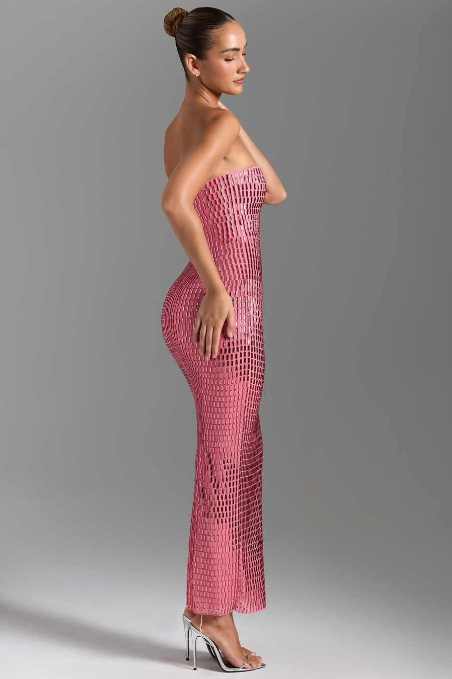 ozdobna sukienka bandeau maxi w kolorze arbuza